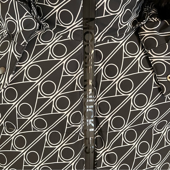 MOOSE KNUCKLES SHEARLING PRINTED STRIVERS ROW JACKET - Picture 10 of 15